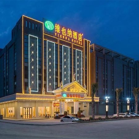 Vienna Hotel Guangdong Meizhou Fengshun Tangkeng Exterior foto